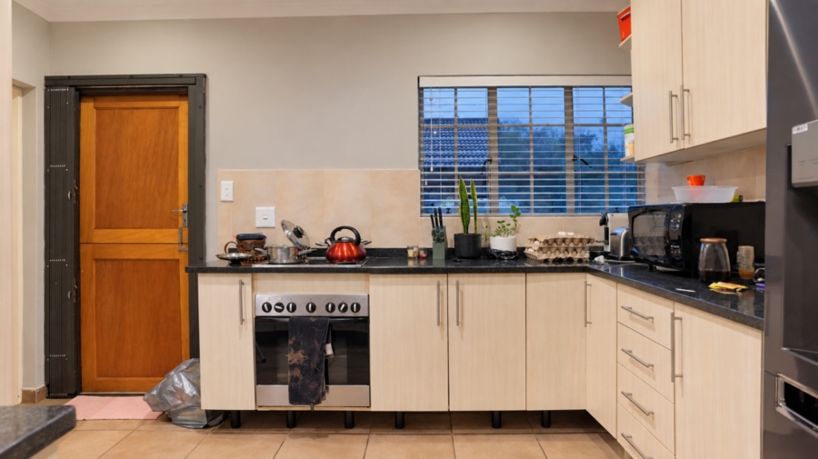 3 Bedroom Property for Sale in Waterkloof East North West